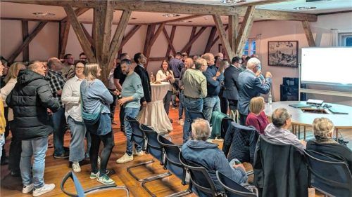 Spannung pur im Rathaus? Am Ende war die Entscheidung ziemlich klar. Stefan Streck setzte sich im ersten Wahlgang gegen drei Konkurrenten durch. Foto  Dalhoff