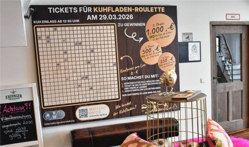 Teil des dreitägigen Festes zum Doppeljubiläum ist das Kuhfladen-Roulette am Sonntag, 29. März. Tickets für das Gewinnspiel können ab sofort gekauft werden. Fotos Brigitta Erdödy