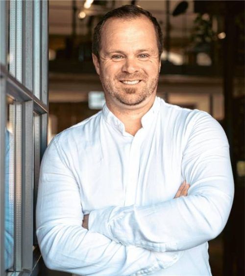 Thomas Rothmayer von den Parteifreien Kolbermoor bewirbt sich ums Amt.Foto Mathias Weinzierl, Nick Vogel, re