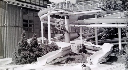 1982, im Jahr der Einführung der Doppelrutsche, verzeichnete das Badria einen Besucherrekord. 2001 konnte man für das vorangegangene Jahr nurmehr 189.000 Besucher verzeichnen. Foto rieger