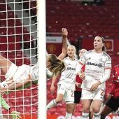 Mit 20 000 Fans im Wohnzimmer