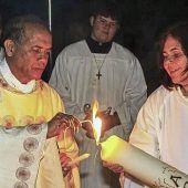 Ein Licht der Hoffnung in dunkler Nacht