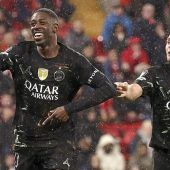 Der Titelverteidiger bleibt eiskalt