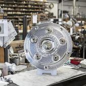 Umbau für neue Titelträger: Die Schale ist schon bereit