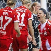 FC Bayern- Dominanz?  Auch bei  den Frauen!