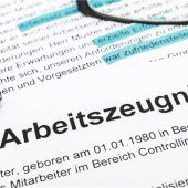 Ein schlechtes Arbeitszeugnis anfechten