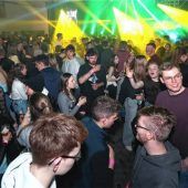 1.500 feiern mit den Obinger Burschen