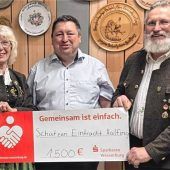 Sparkasse unterstützt die Schützengesellschaft Halfing