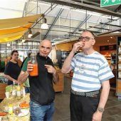 Volles Haus bei strahlendem Frühlingswetter: Attler Markt eröffnet Saison mit dem Pflanzerltag