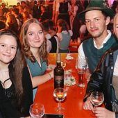 Super Stimmung beim Weinfest