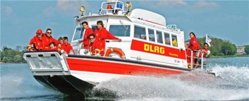 An dem Großeinsatz waren die Wasserschutzpolizei, mehrere Wasserwachten, die DLRG, das Rote Kreuz und ein Helikopter beteiligt.Foto DLRG Traunstein (Symbolbild)