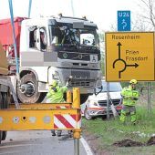 Entsetzen nach tödlichem Lkw-Unfall