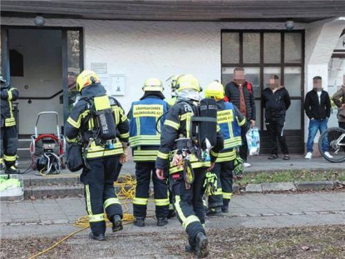 Bei der Feuerwehr zählen Schnelligkeit und Zusammenhalt. Beim Abend „Fire & Friends“ können Interessierte einen Blick hinter die Kulissen der Feuerwehr werfen. Foto Fib/Eß