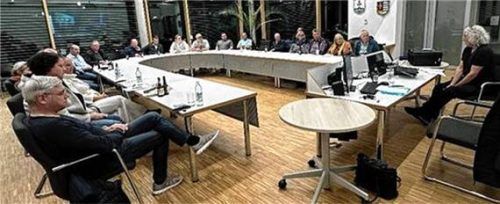 Bei einem Arbeitstreffen wurde das Bernauer Projekt mitFilmemacher Stefan Erdmann besprochen. Foto Gemeinde Bernau