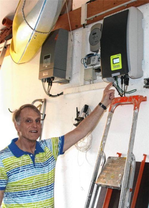 Carsten Magnus aus Kolbermoor hatte aufgrund seiner Photovoltaikanlage Ärger mit der Bayernwerk AG. Foto Riediger