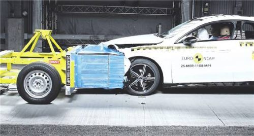 Crashtest: Der Euro NCAP bewertet mit solchen Versuchen die Sicherheit von Autos. Foto NCAP