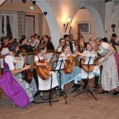 Frischer Gesang und schneidiges Musizieren