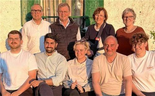 Den Vorsitz der SPD-Stadtratsfraktion führt künftig Elisabeth Jordan (hinten, rechts). Foto re