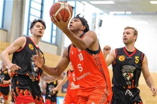 Der 19-jährige David Heuwinkel war bester Scorer bei den Chiemgau Panthers. Foto Hans Weitz