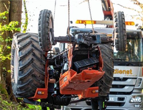 Der Unfalltraktor, mit dem Hans Wichtlhuber tödlich verunglückte, besaß keine Straßenzulassung und war für den Motorsport umgebaut. Foto 112News/M.Benje