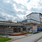Kritik an der Kostensteigerung
