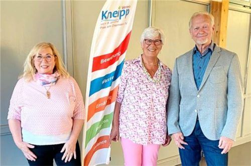 Der Vorstand des Priener Kneippvereins: (von links) Christiane Möhner, Andrea Dirscherl und Leo Führen. Foto Hötzelsperger