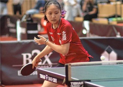 Die 16-jährige Lisa Wang spielte nur eine Saison für den Bundesligisten SV DJK Kolbermoor.Foto Gerhard Erlich