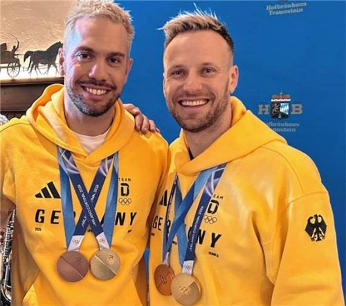 Die frischgebackenen Rodel-Olympiasieger Tobi Wendl und Tobi Arlt sind am Samstag Stargäste beim Golf-Opening in Ruhpolding.Foto Karlheinz Kas