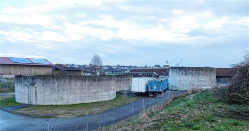 Die Gemeinde Vogtareuth investiert 320.000 Euro in die Modernisierung ihrer Kläranlage.Fotos  Schubert