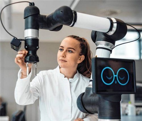 Die künstliche Intelligenz: Ein Helfer oder ein Gegner am Arbeitsplatz? Foto Imago