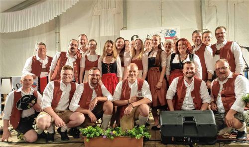 Die Mitglieder der Stadtkapelle freuen sich schon auf ihre Auftritte in diesem Jahr. Bereits am kommenden Sonntag steht das Kirchenkonzert in der Kirche St. Veit auf dem Programm. Foto  Privat