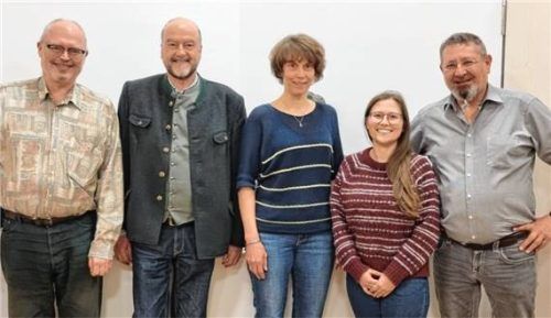 Die Mitglieder des Vorstands des Fördervereins der Stadtkapelle: (von links) Fred Bayer, Dr. Wolfgang Bergmüller, Anne Frei sowie Veronika Kloska und Martin Dirrigl. Foto Förderverein Stadtkapelle Rosenheim