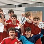 Jugendfeuerwehr Schönberg gewinnt Wanderpokal