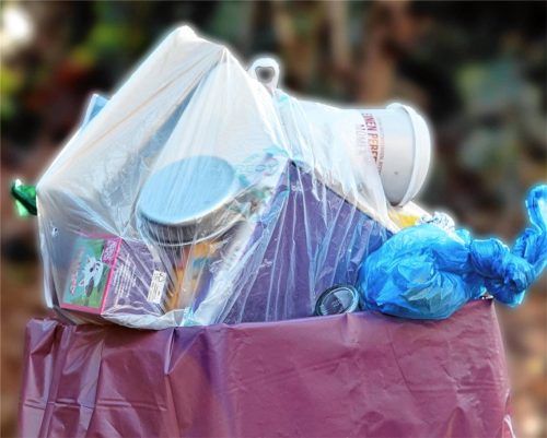 Die Stadt Bad Aibling hat in puncto Müllentsorgung (Symbolfoto) einen Appell an ihre Bürger gerichtet. Foto IMAGO/Czepluch