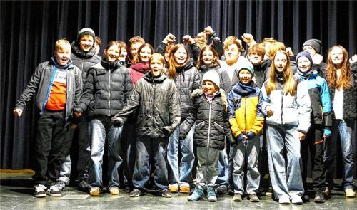 Die Theatergesellschaft Bad Endorf hat viele Nachwuchstalente.Foto Hötzelsperger