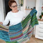 <p>Diese Decke ist aus bunten Wollresten gemacht. Fotos Weithofer</p>