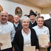 Drei Jungschützinnen an der Spitze
