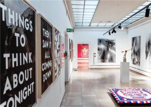 Ein Blick in die Ausstellung. Foto Weiand