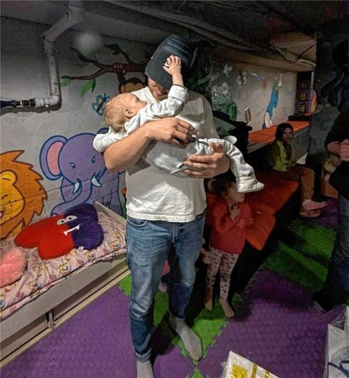 Trümmer überall: Der Verein besuchte auch zerstörte Sportstätten in der Ukraine.