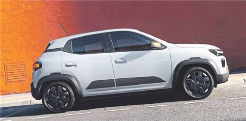 Es geht aufwärts: Der überarbeitete Dacia Spring kommt nun mit 100 PS auf 225 Kilometer Reichweite. Foto DACIA