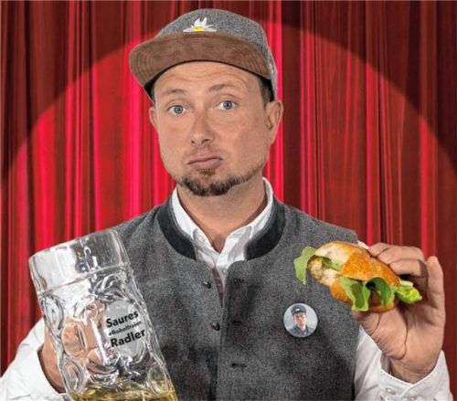 Fonse Doppelhammer liefert leicht- und schwerverdauliche Kost auf der Bühne.Foto re