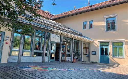 Grundschüler müssen künftig auch während der Ferien betreut werden. Für einzelne Dörfer schwierig, also tun sich sechs Dörfer zusammen.Foto Böck