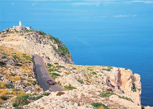 Mit dem Auto Europa erkunden: Das klingt nach Abenteuer und Freiheit. Aber bitte ohne Strafzettel ...