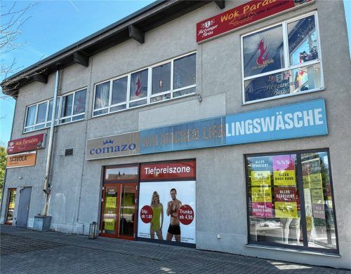 Mit dem Unterwäschegeschäft Comazo schließt ein weiterer Einzelhändler in Kolbermoor. Foto Mathias Weinzierl