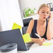 Wie bleibe ich am Telefon freundlich?