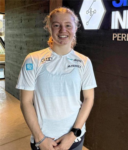 Ski-Freestylerin Muriel Mohr bei einem von vielen Besuchen bei „Sports Innovated“ in Rimsting. Dort wird sie nach einem Meniskuseingriff behandelt. Fotos Nägele