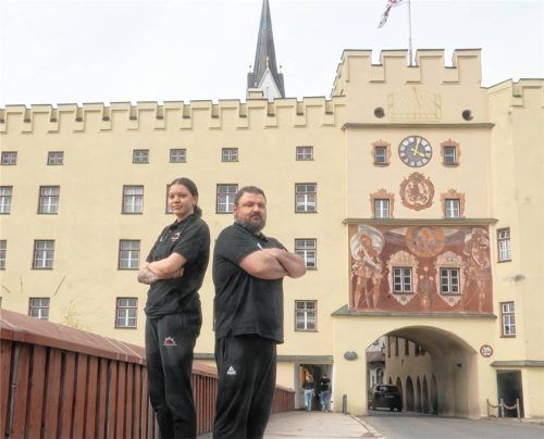 Starkes Duo: Neseya Parker-Williams (links) und Trainer Danijel Brankovic.Foto Marko Aleksic