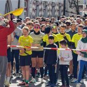 Laufend dem Mehrgenerationenhaus helfen