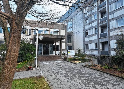 Überraschend hat die Deutsche Rentenversicherung Bund mitgeteilt, dass die Rheumaklinik in Bad Aibling bereits Ende April schließen muss. Foto Hadersbeck