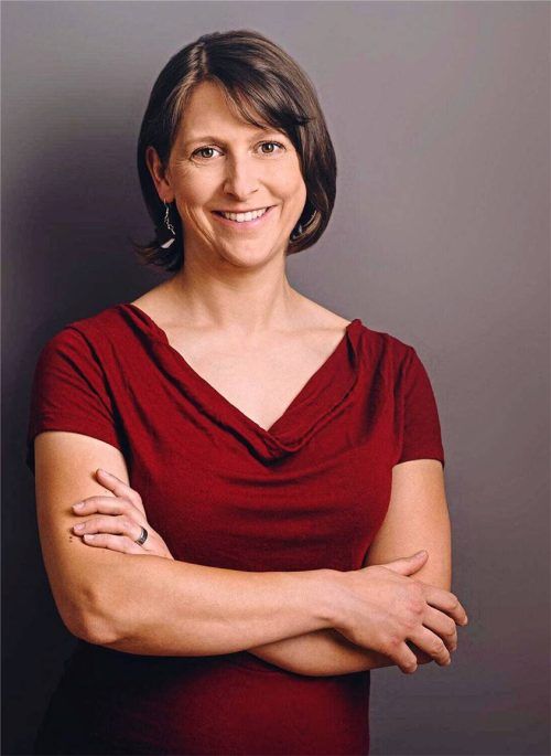 Unter ihrem Pseudonym Ronja Röder bringt sie ihr erstes Buch heraus: die Aschauerin Stephanie Schmitt-Röder. Foto  Meyer